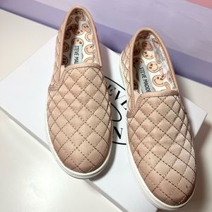 Steve Madden NIB blush pink slip on shoe size 1